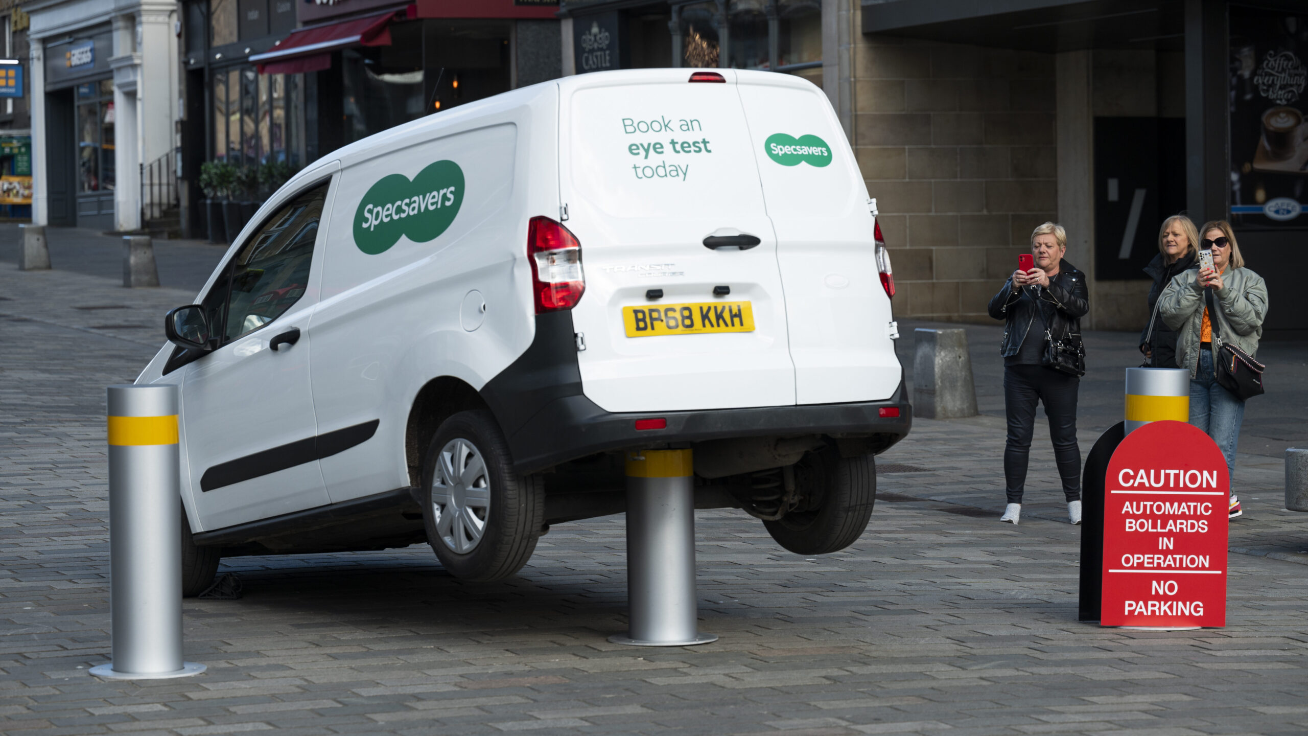 Specsavers Van OOH