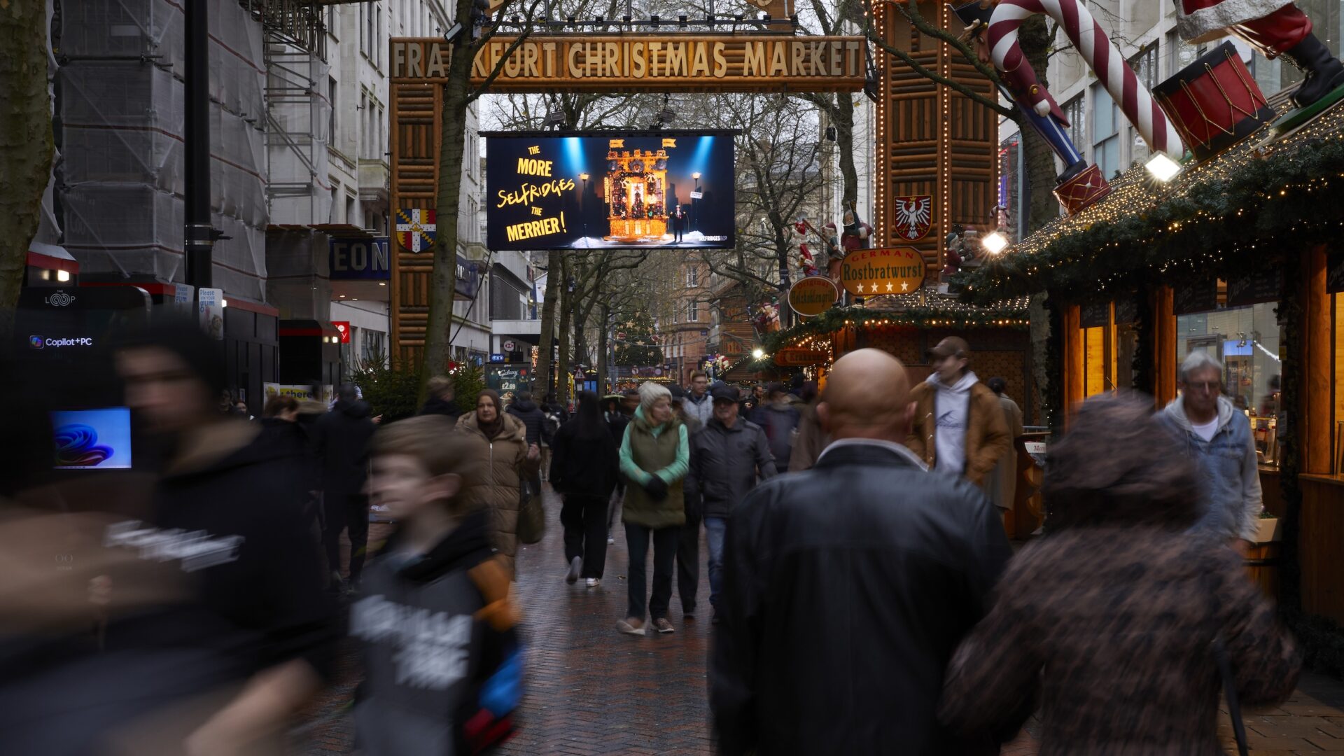 Selfridges Talon OOH Christmas Advertising